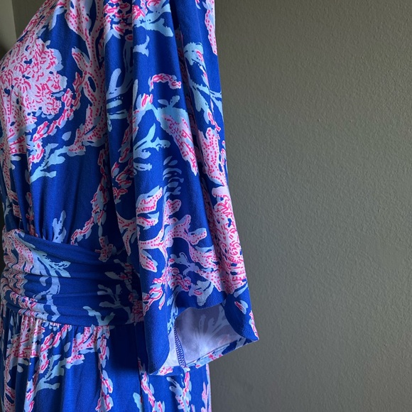 Lilly Pulitzer Pink and Blue Patterned women’s Dress w/attached shorts Sz M - Picture 7 of 9